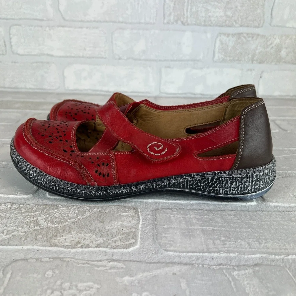 SPRING‎ STEP Womens 40 9 Red Leather Strappy Flats Artsy Boho Cut-Out Comfort